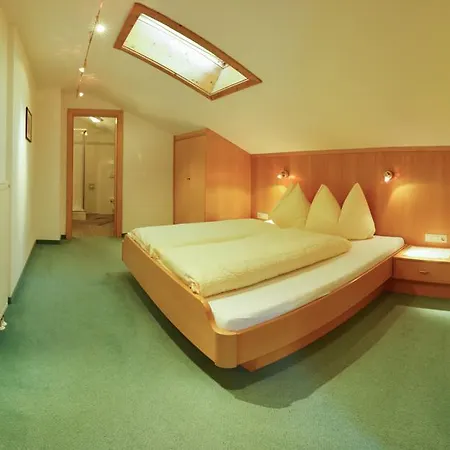 Doadlerhof Villa Neustift im Stubaital Room photo