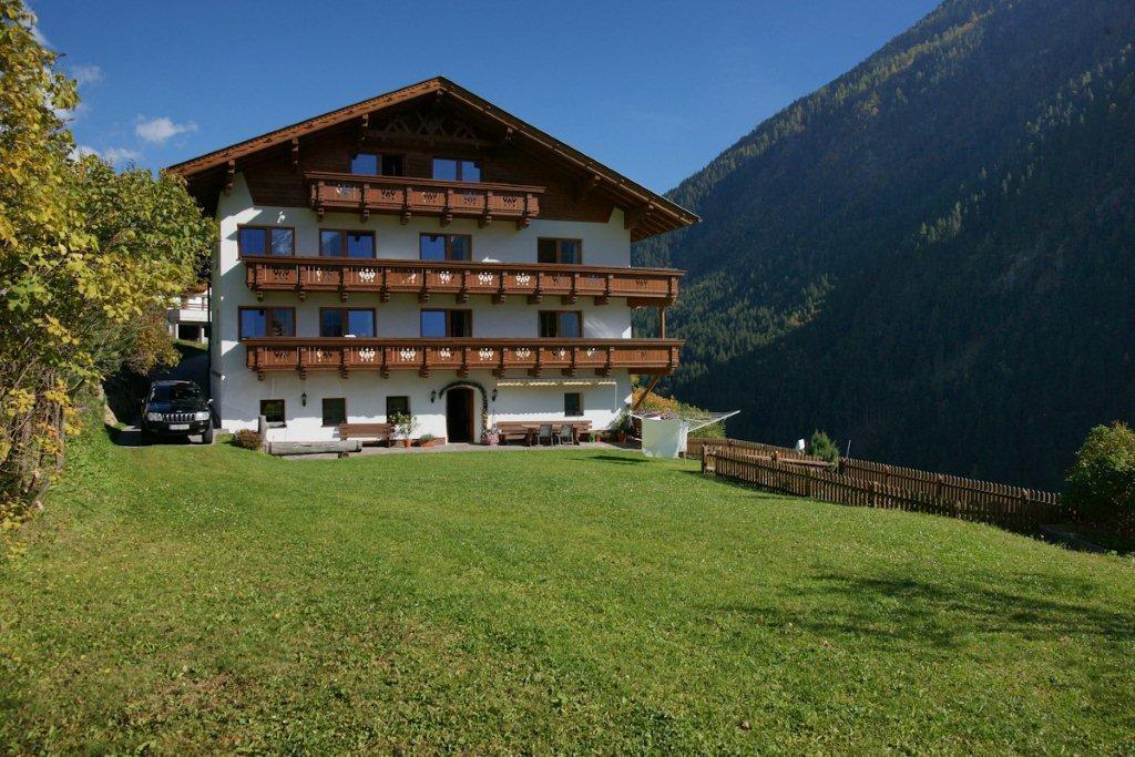 Farm stay Doadlerhof Neustift im Stubaital